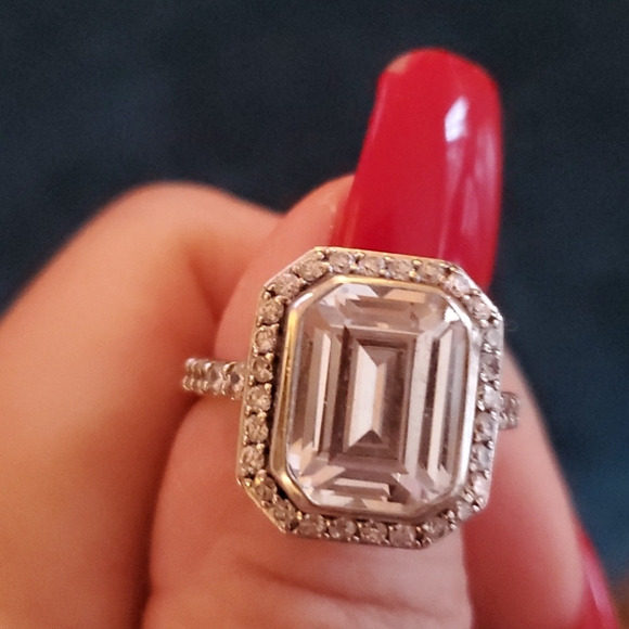 Cubic zirconia ring - Picture 6 of 7